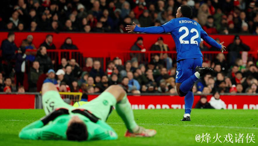 英超劲旅三度领先仍遭4-4冷平，10轮1败重回前六