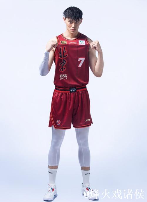 曾凡博17+8首钢胜北控 阿不都26+11新疆胜上海 曾凡博17+8首钢胜北控 阿不都26+11新疆胜上海